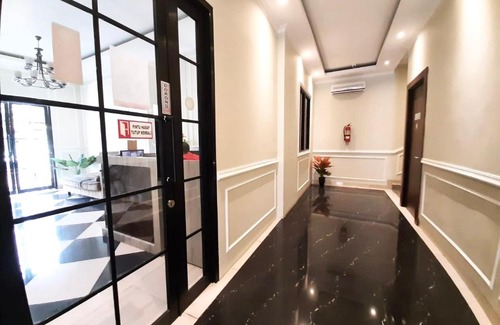 Cipete Selatan Hotel | Flamboyan Residence Cipete