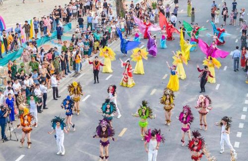 Hoang Hoa Hotel | Flamingo Hải Tiến Tầng 15 View Hướng Biển, Cực Chill