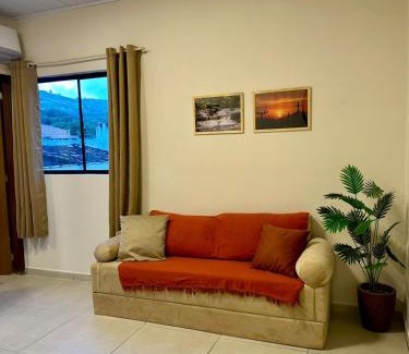 Primavera Apartment | Flat 01 Quarto e sala novíssimo na rua dos Girassóis em Bonito