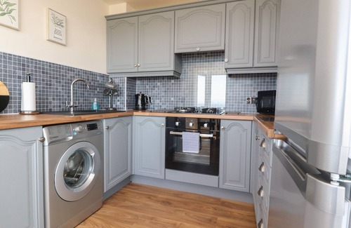 Knott End-on-Sea Cottage | FLAT 3, SANDRIDGE COURT, romantic in Knott End-On-Sea
