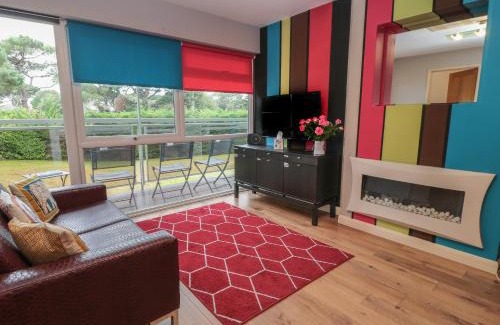 Sandbanks Apartment | Flat 5 Fairwinds
