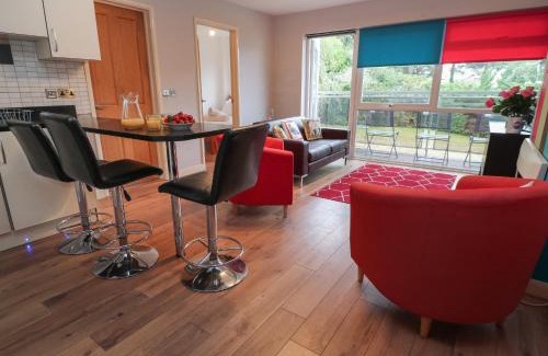 Sandbanks Apartment | Flat 5 Fairwinds