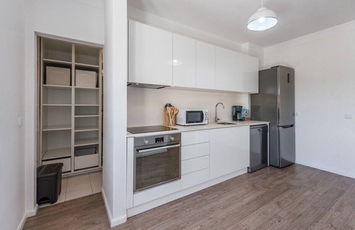 Gulpilhares Apartment | Flat by the sea and in the city