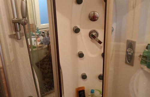 Las Campas y San Claudio Apartment | FLAT IN OVIEDO WITH PARKING