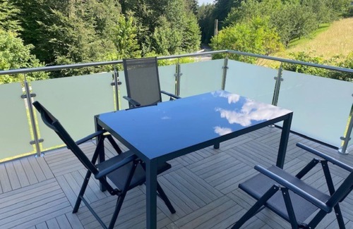 Paldau Apartment | Flat in private house with lots of space and quiet