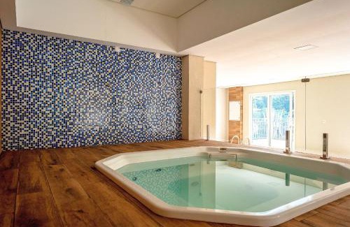 Capivari House | Flats no Condomínio All Seasons