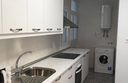 Almeria Condo | Floor 5 minutes beach with AA. DC. and WIFI LF3