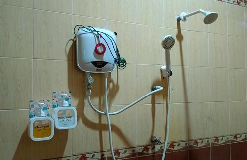 Pasir Mas Hotel | Flora inn