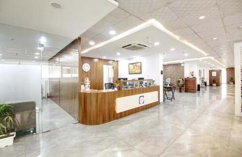 DLF Phase 3 Hotel | FlxHo Cyber One - Hotel And Banquet- DLF Cyber City