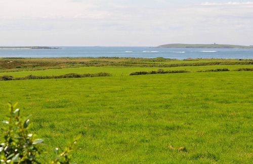 Miltown Malbay House | FLYNN'S COTTAGE, pet friendly, with open fire in Quilty, County Clare