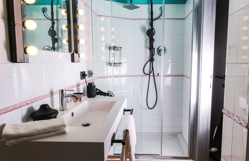 Calderara di Reno Bed & Breakfast | Flytosuite aeroporto attico mansarda