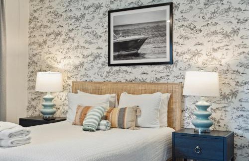 Folly Beach Hotel | Folliday Inn - The Triple - Room 24