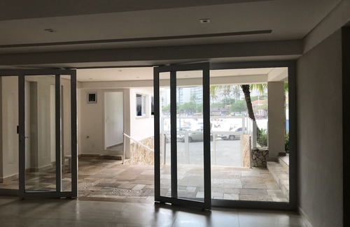 Morro do Maluf Apartment | Foot in the Sand of Pitangueiras