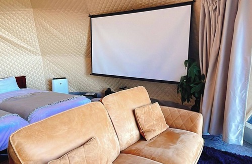 Futo Cabin | For 3 people Premium Dome 6m Tent F with shower/Ito Shizuoka