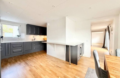 Landvetter Apartment | For Workers & family's - 6BR - 2 Bath - All Incl