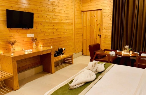 Jaiharikhal Hotel | Forest Breeze Resort