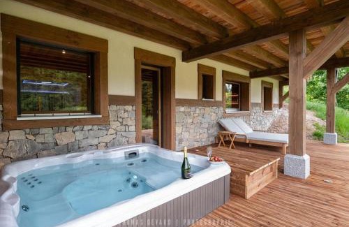 Xonrupt-Longemer Ski Chalet | Forest Lodge, a luxury chalet with sauna and jacuzzi