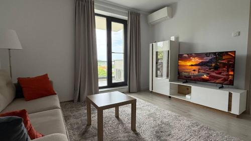 Sector 1 Apartment | Forest-View Apart