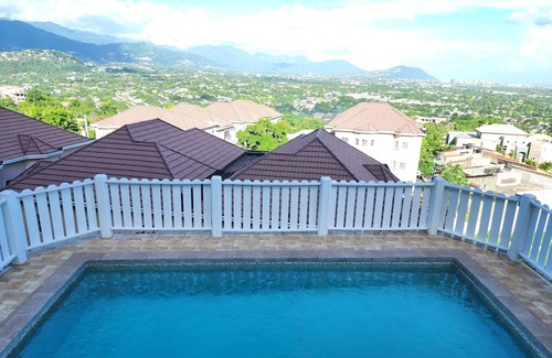 Saint Andrew Apartment | Foresthill luxury apartment