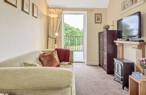 Pulham Cabin | Forget-me-not a perfect base for two for exploring the countryside
