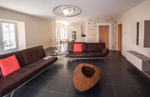La Cotiniere Villa | Former fisherman's house with pool in the heart of Old Cotinière