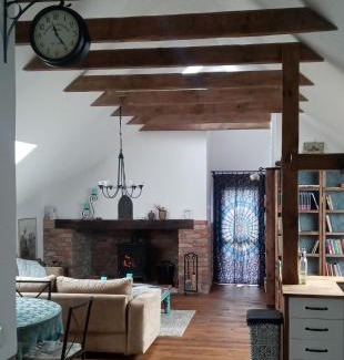 Guzowy Piec Apartment | Forreset - leśny apartament, sauna i balia jacuzzi