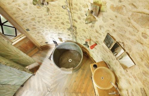 Lay House | ForRest Stone, hébergement insolite 1h de Lyon, St Etienne et Clermont Ferrand