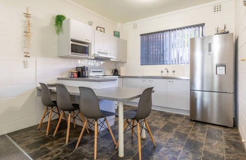 Forster Apartment | Forster Holiday Lodge 4 - Great, Central Location!