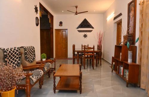 Thamaraparambu House | Fort Kochi Paradise Homestay