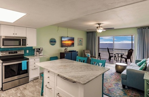 Fort Myers Beach Condo | Fort Myers Beachfront Condo Mojito Villas 1BR Near Time Square & Bowditch Park