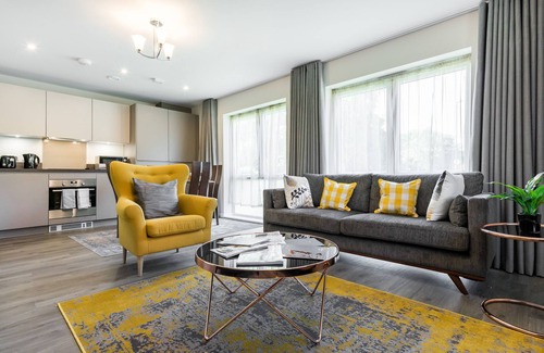 Chatham Apartment | Fortified Cosy Apartment - Chatham