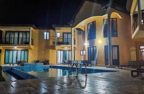 Tower Isle Villa | Fortune Villa La Vista By Paradise Listing