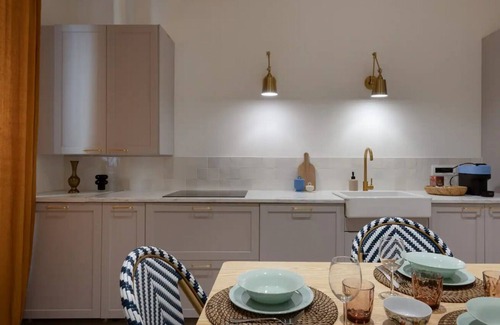Barriera Vecchia-San Giacomo Apartment | Foscolo46 - for families