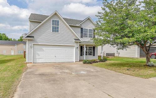 Fountain Inn House | Fountain Inn Home