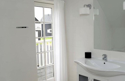 Gjern House | Four-Bedroom Holiday home in Gjern 2