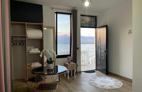 Shkoder Bed & Breakfast | four generation hotel