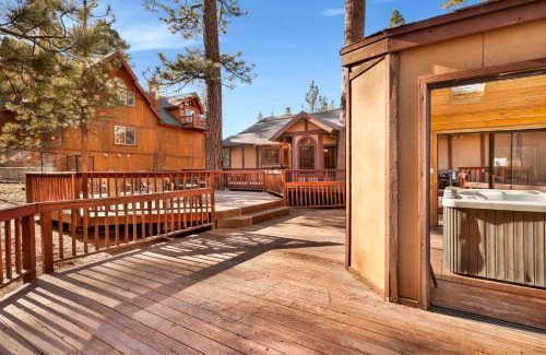 Evergreen Estates House | Four Happy Bears Estate - 1277 by Big Bear Vacations