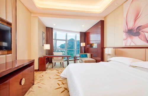 Zhongshan District Hotel | Four Points By Sheraton Liupanshui