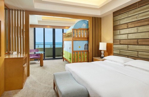 Tianya District Hotel | Four Points by Sheraton Hainan, Sanya
