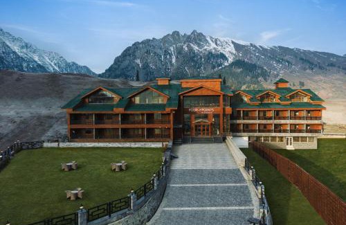 Sonamarg Hotel | Four Points by Sheraton Sonmarg Resort