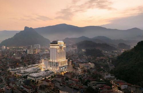 Ha Giang Hotel | Four Points by Sheraton Ha Giang