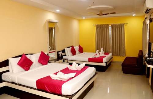 New Digha Hotel | Four Square Holidayz