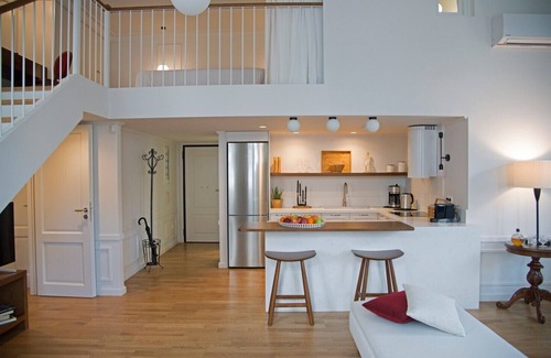 Athens City Centre House | Four Streets Estate | 9 Bedrooms | 4 Suites | Acropolis View