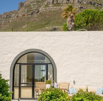 Camps Bay Apartment | Four Uitsig Camps Bay
