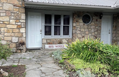 Gatlinburg Apartment | Fox Place - Little Room I