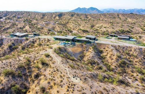 Fort McDowell House | Fox Suite - Downtown Views - 12 South