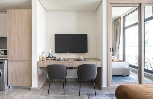 Dubai Apartment | Frank Porter - Majestique Residence 2