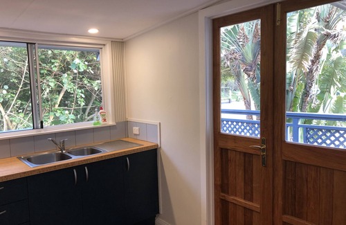 Happy Valley House | Fraser Island Classic Beach House - 1 minute to the beach