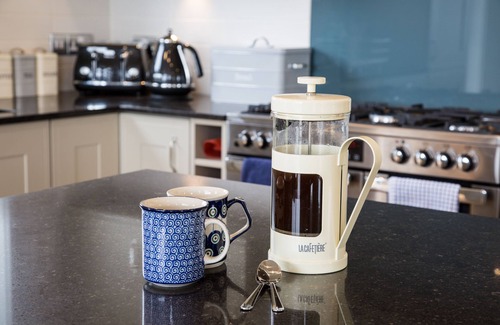 St. Andrews Cottage | Frazer - a with access ramp that sleeps 6 guests in 3 bedrooms