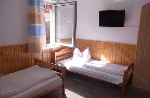 Hanichen House | Fred's Zimmer & Ferienwohnungen